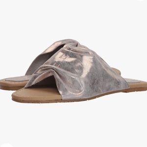 Musse & Cloud Metallic Slide Sandals